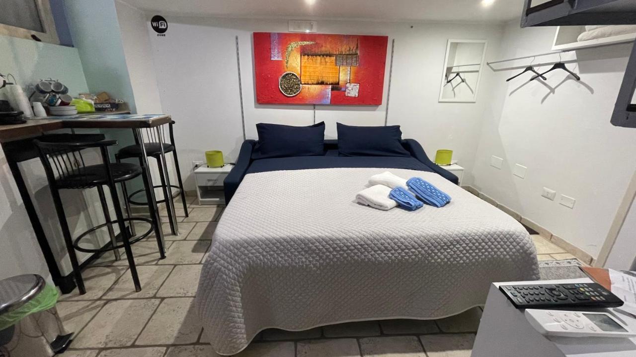 Loft 24 Bed & Breakfast Brindisi Dış mekan fotoğraf